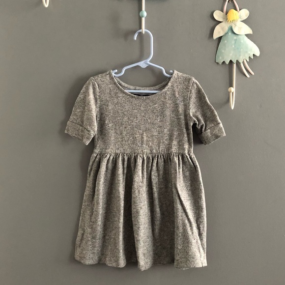 GAP Other - 👯♀️$4 IF BUNDLE. Girl dress GAP Other - 👯♀️$4 IF BUNDLE. Girl dress